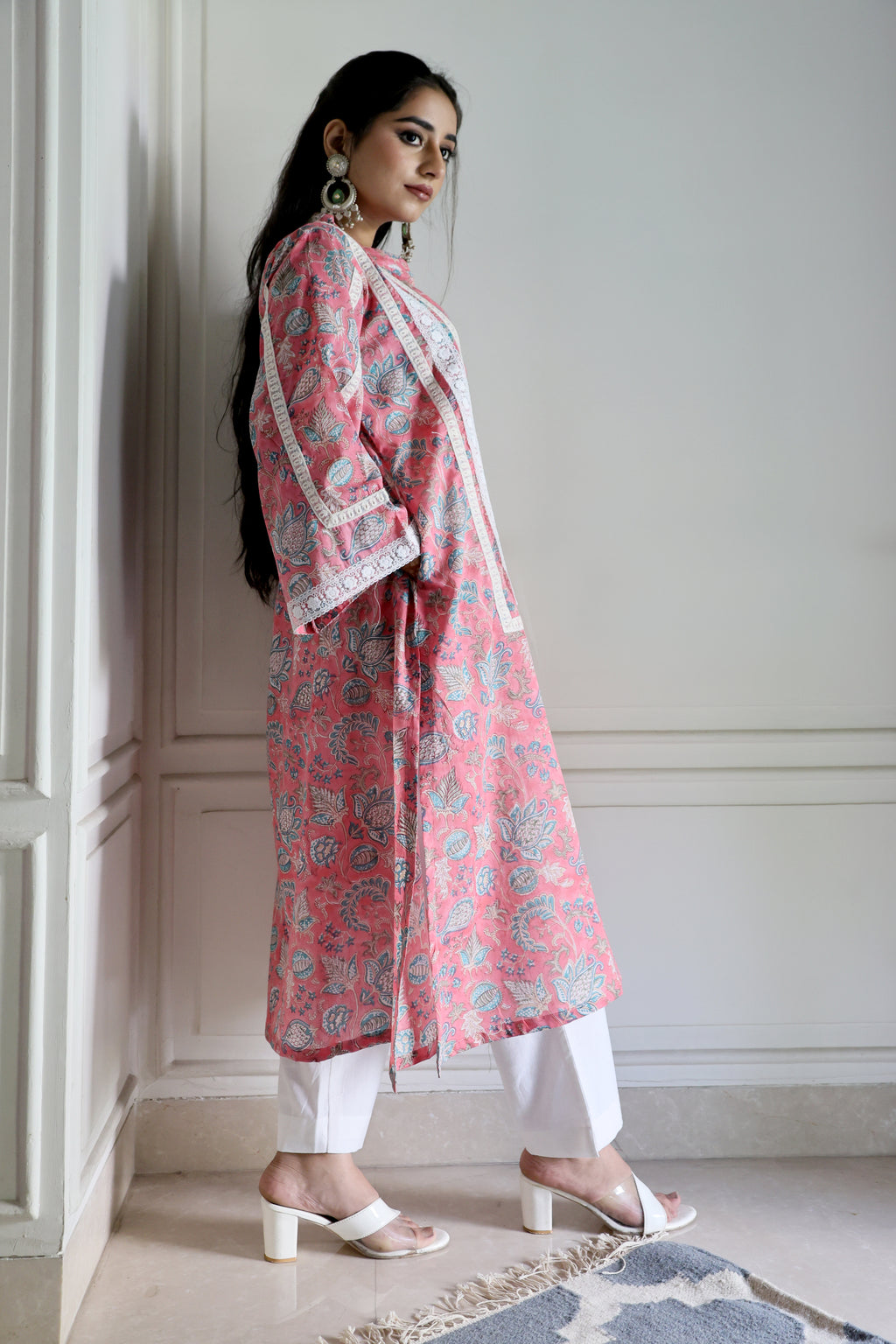 Pink Jaipuri Block Print Cotton Kurta with Elegant Lacework