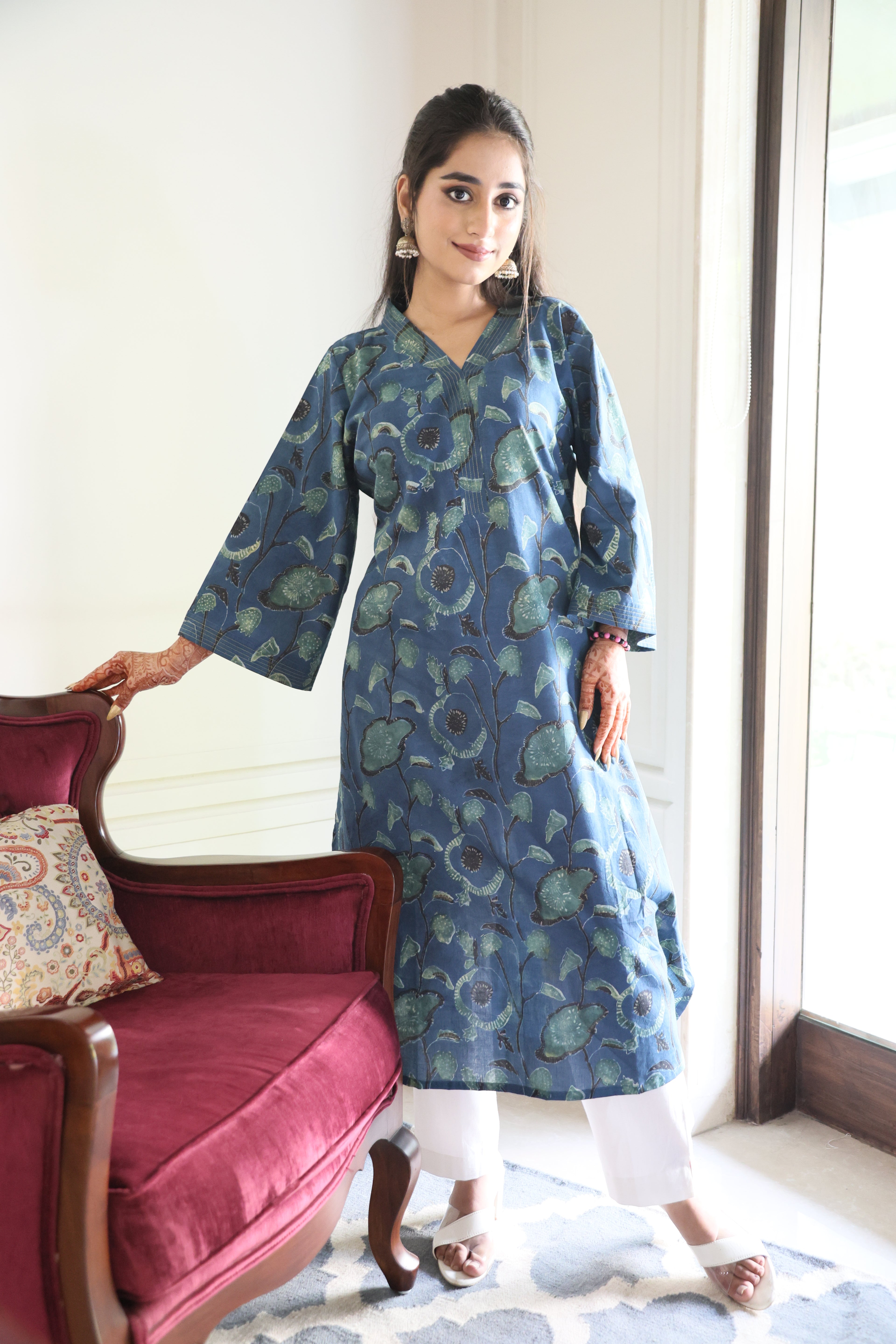 Blue Jaipuri Dabu Print Floral Cotton Kurta