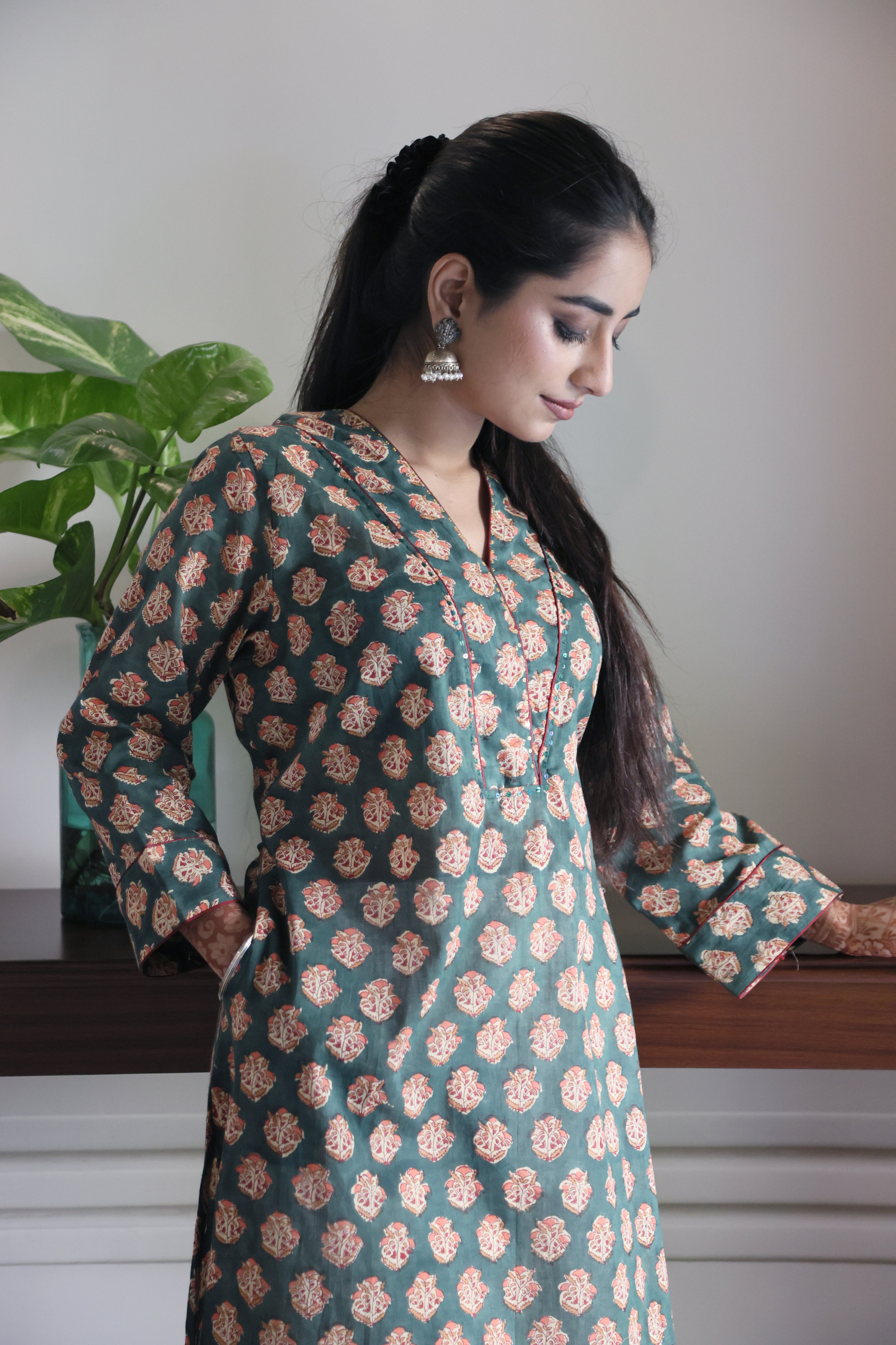 Green Floral Jaipuri 2 Piece Set with Kota Doria Dupatta